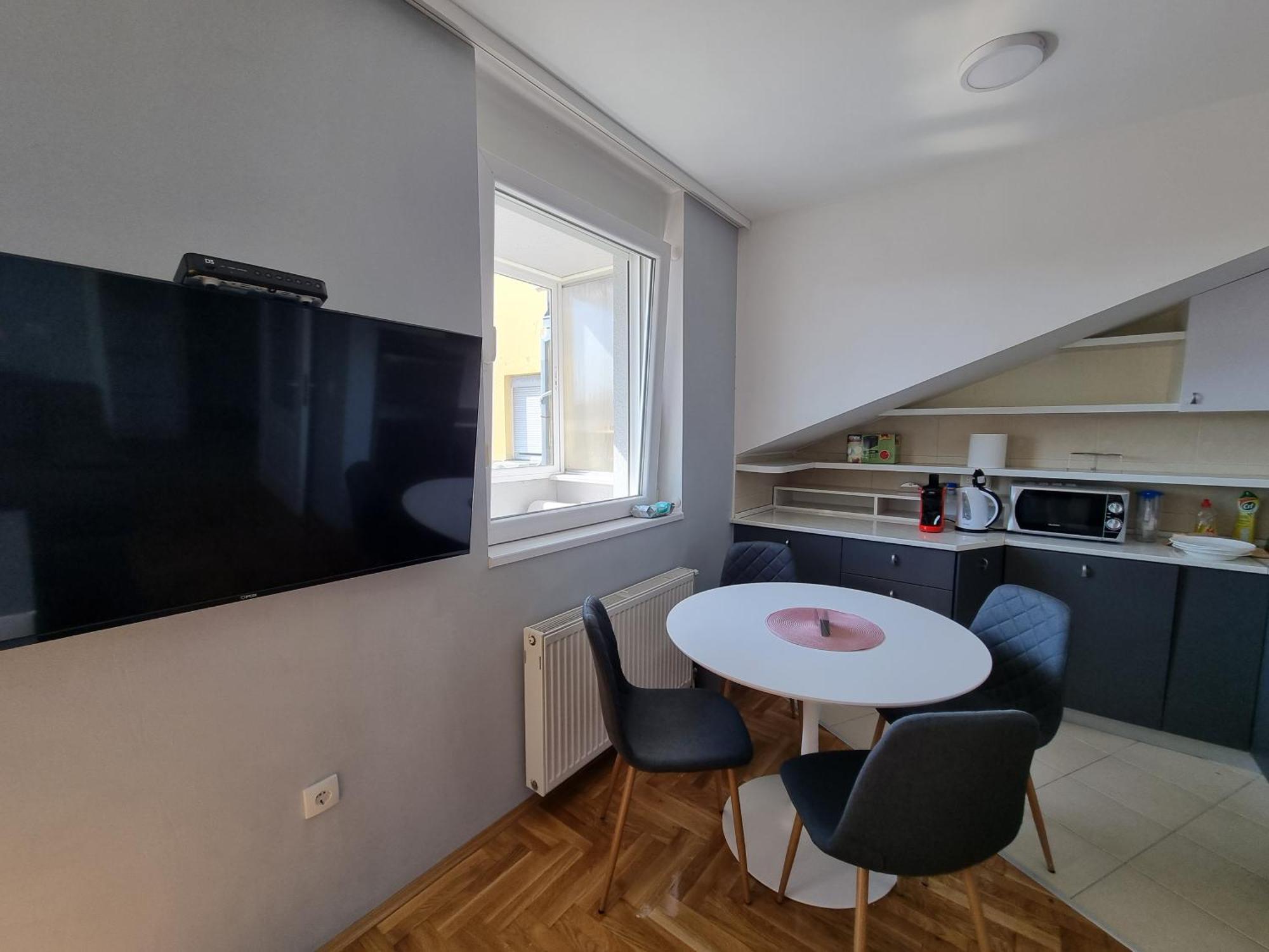Likehome Life - Novi Sad Stevana Sremca Luaran gambar