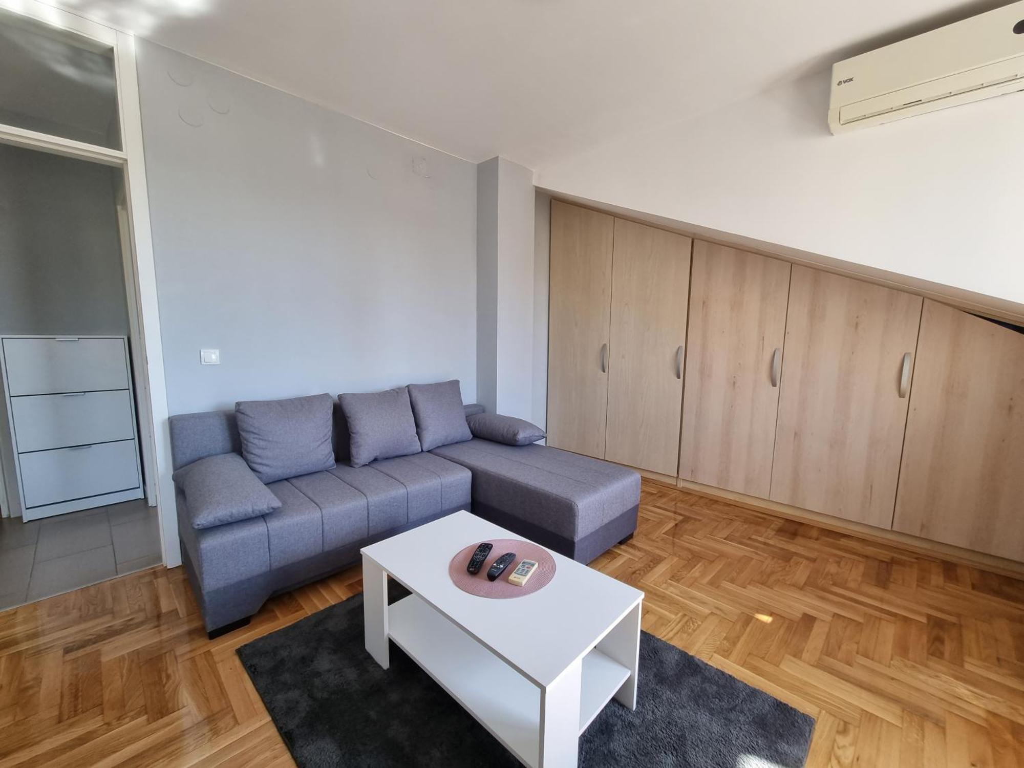Likehome Life - Novi Sad Stevana Sremca Luaran gambar